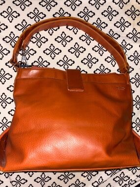 Matt & Nat Orange Leather Shoulder Bag
